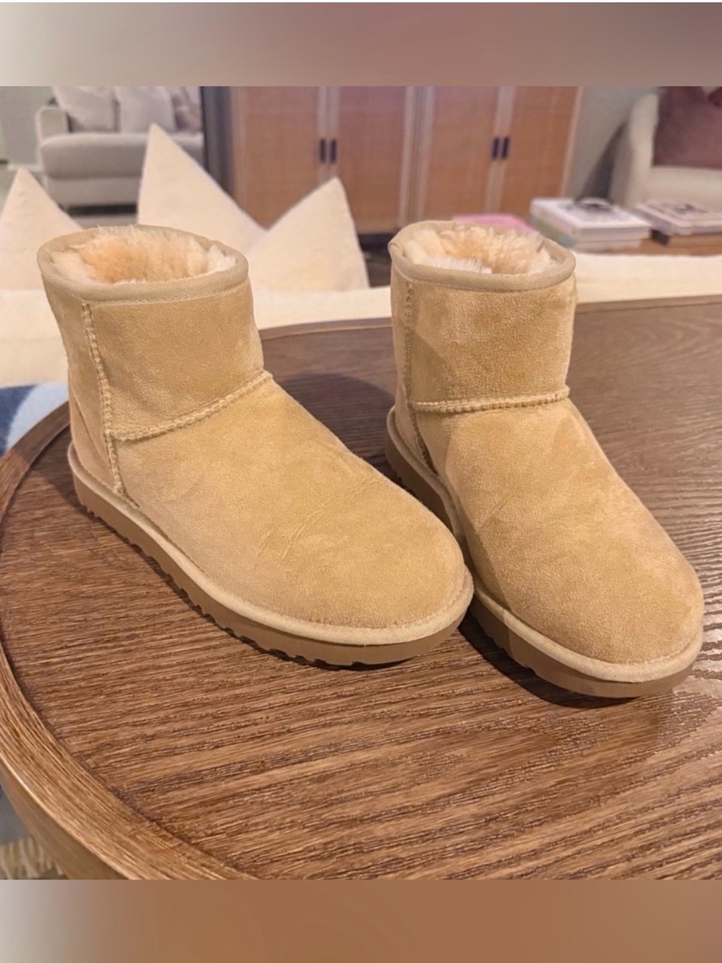 Ugg Classic Mini
